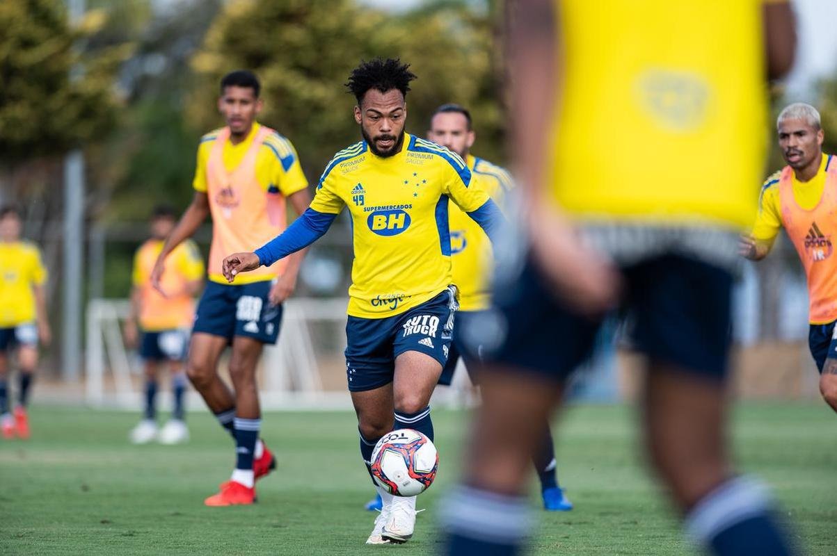 Fotos do treino do Cruzeiro desta segunda-feira (9/8)
