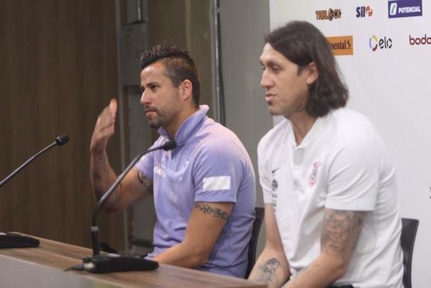 Fábio e Cássio concederam entrevista coletiva no Mineirão