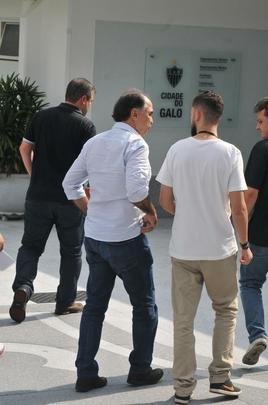 Tcnico Marcelo Oliveira deu entrevista de despedida na Cidade da Galo