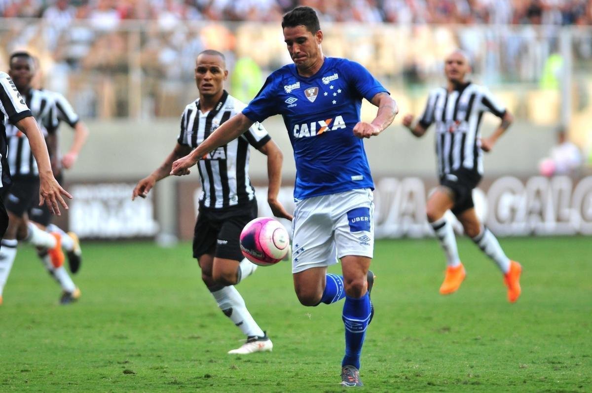 Imagens do clssico entre Atltico e Cruzeiro, no Independncia