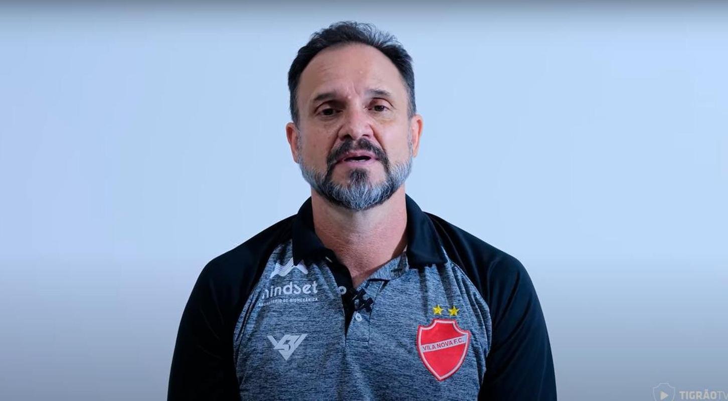 Wagner Lopes, treinador (Vila Nova)