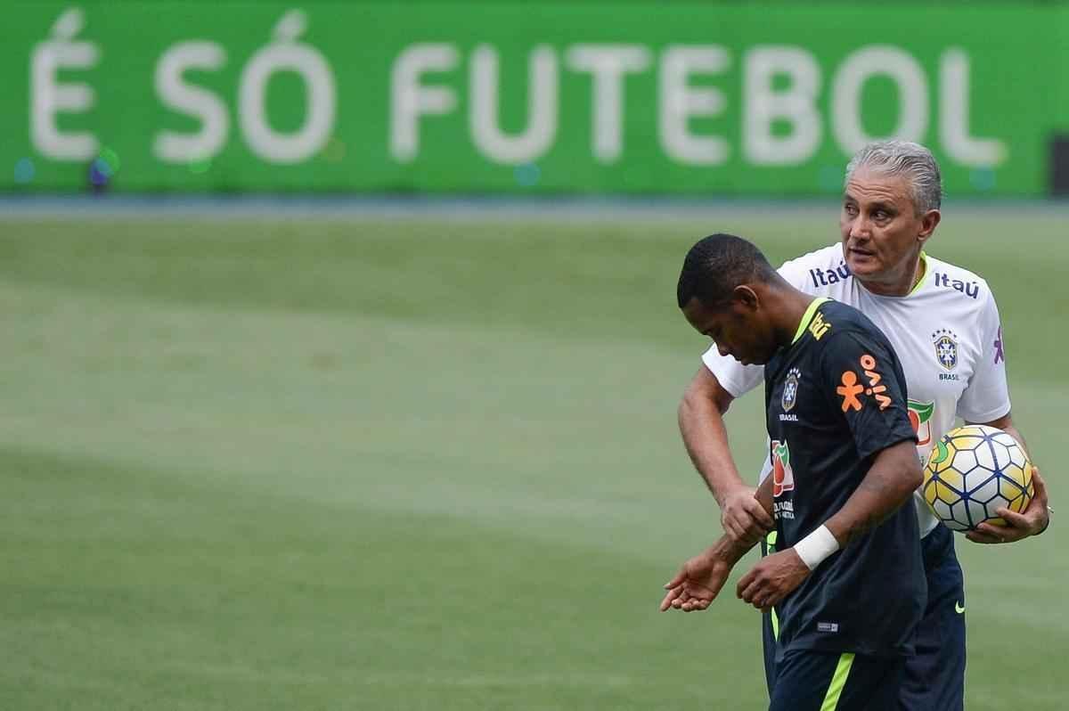 Treino da Seleo Brasileira no Engenho, no Rio de Janeiro, visando ao Jogo da Amizade