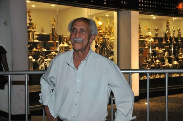 Cerimnia de entrega da Medalha ao Mrito ao Clube Atltico Mineiro pelo Conselho Deliberativo do clube. Na foto, senhor Milton, funcionrio do Galo, um dos homenageados da noite.