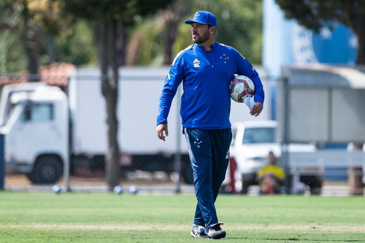 Fotos do treino do Cruzeiro desta sexta-feira na Toca II