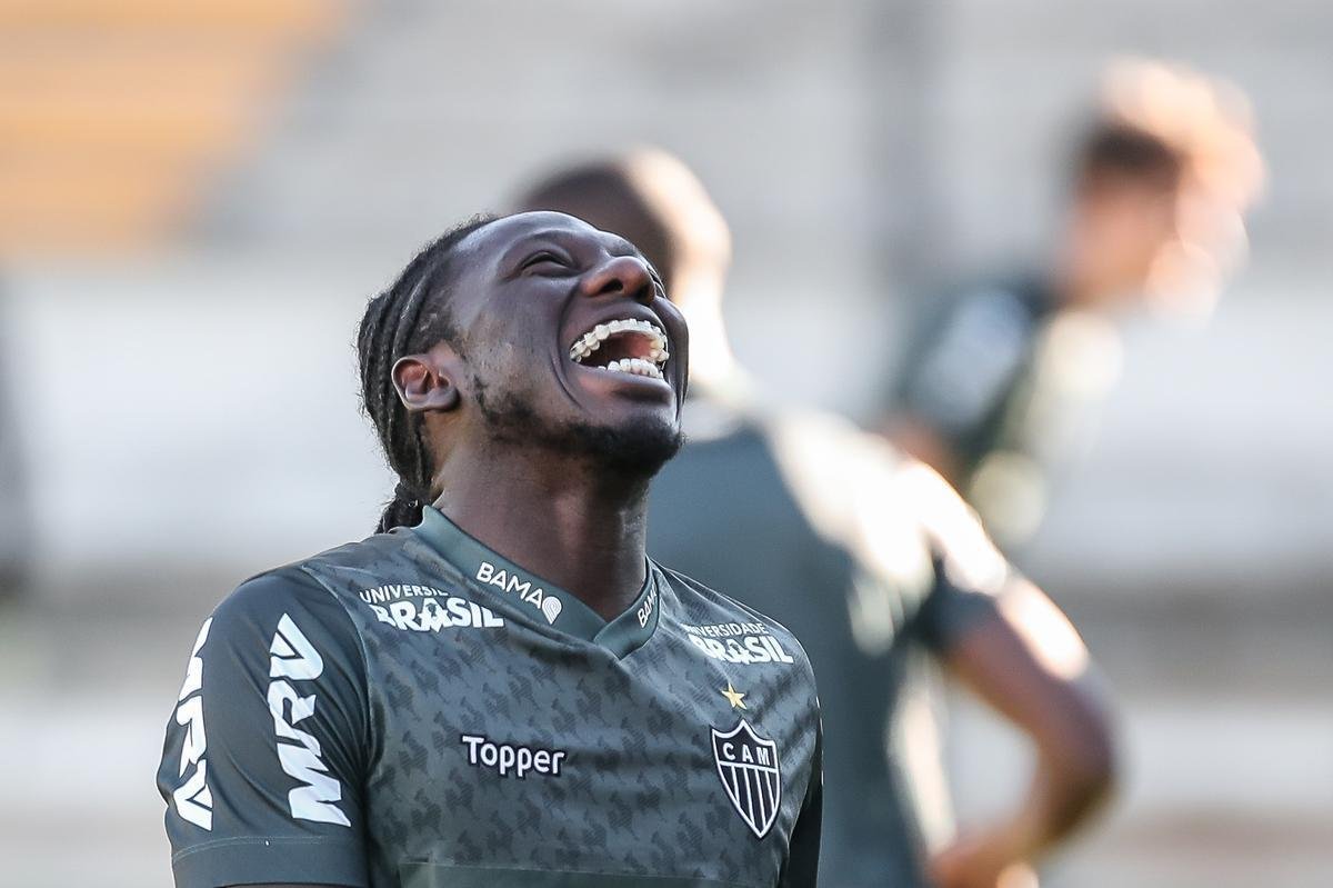 Veja fotos do treino do Atltico no Uruguai