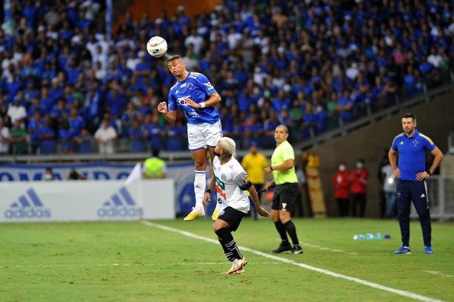Fotos do jogo de ida da semifinal do Campeonato Mineiro, entre Cruzeiro e Athletic, no Mineiro