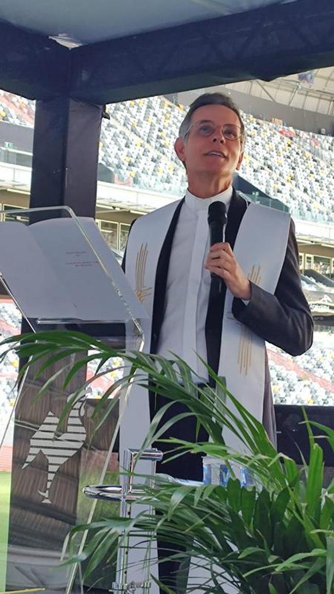 Ver fotos del culto del 115 aniversario de Atl