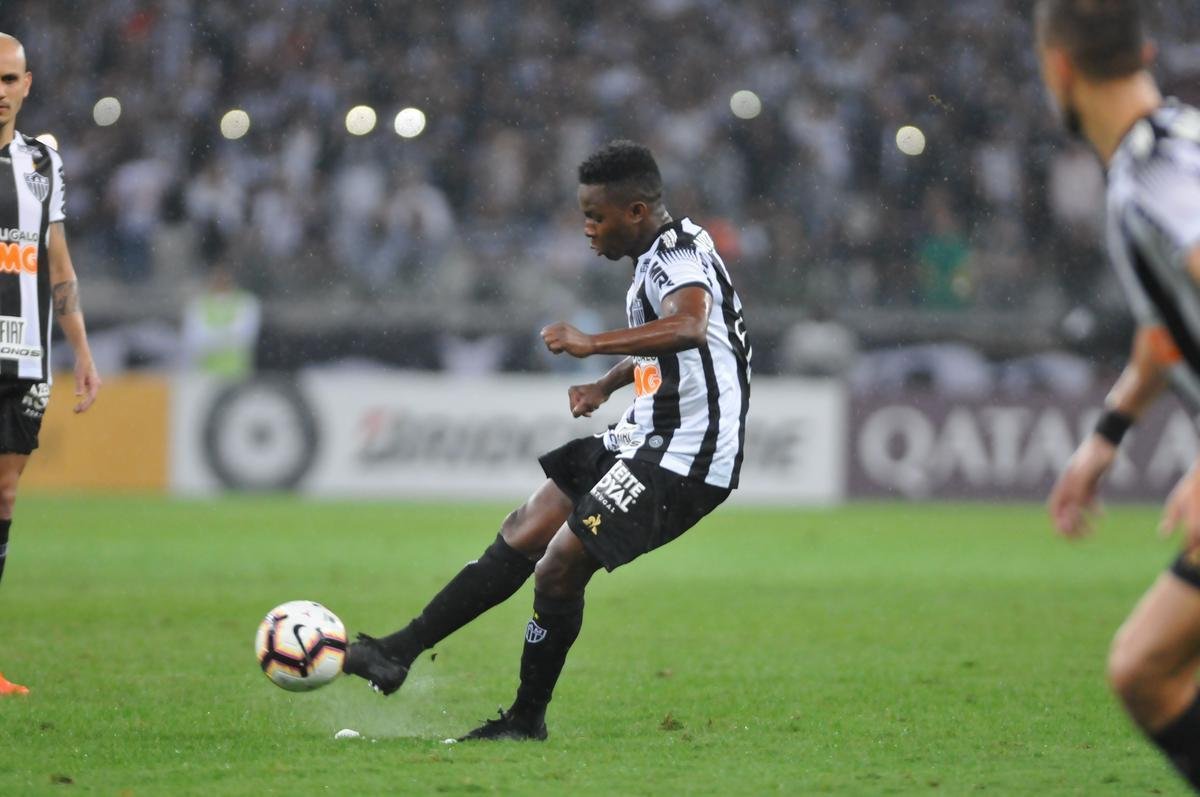 Fotos do primeiro tempo do jogo entre Atltico e Coln, no Mineiro, pela semifinal da Copa Sul-Americana
