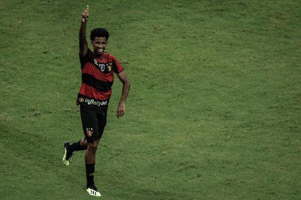 Equipes se enfrentaram na Arena pela terceira rodada do Campeonato Pernambucano