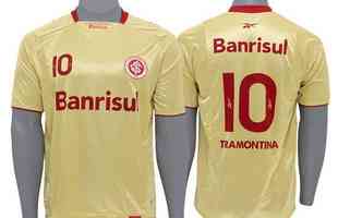 Em 2009, o Inter lanou a camisa do centenrio em parceria com a Reebok. O modelo  dourado, com detalhes e aplicaes em vermelho