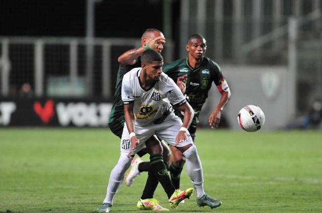 Amrica e Democrata-GV se enfrentaram no Independncia pela 2 rodada do Campeonato Mineiro