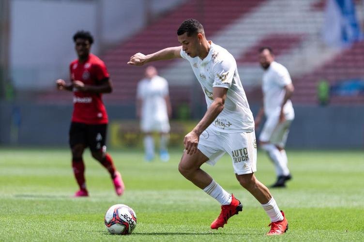 Matheus Pereira - junho de 2023