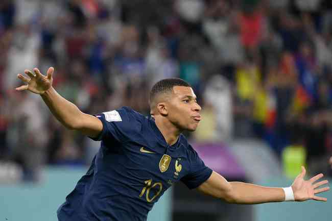 Mbappé faz três gols na final e é artilheiro da Copa do Mundo do