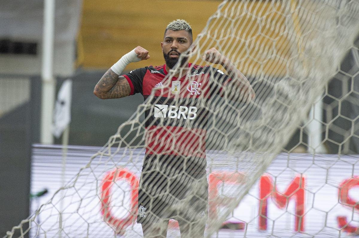 #10 - Gabigol (Flamengo) - 18 gols em 29 jogos - mdia de 0,62 por jogo