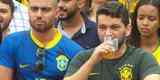 Veja fotos do clima de festa dos torcedores no Bar da Copa nesta quarta-feira, quando o Brasil venceu a Srvia por 2 a 0