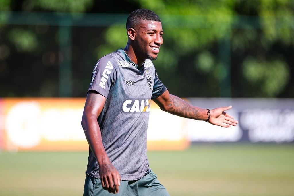 Emerson - lateral-direito (est com a Seleo Brasileira Sub-20)