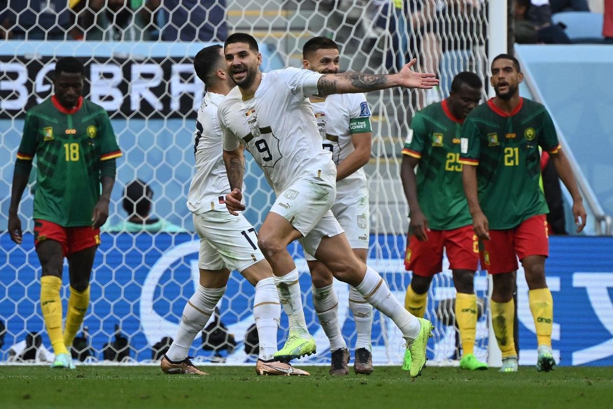 Camares e Srvia empatam por 3 a 3 em grande jogo pelo Grupo G da Copa do Mundo