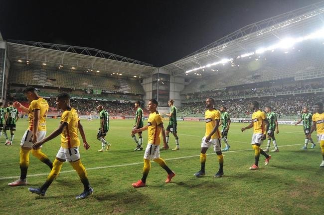 Fotos da partida de ida da terceira fase da Copa Libertadores, entre Amrica e Barcelona de Guayaquil, no Independncia, em Belo Horizonte
