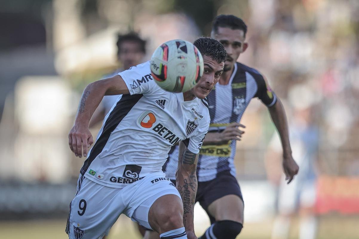 Atltico visitou o Democrata-GV neste sbado (4/3), em Governador Valadares, pela 8 rodada do Campeonato Mineiro.