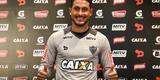 Lauro - Entre 2006 e 2007, o goleiro Lauro defendeu o Cruzeiro. Foram apenas oito partidas pelo clube celeste. Depois, rodou por Sertozinho (SP), Internacional, Ponte Preta, Portuguesa, Bragantino, Chapecoense e Lajeadense (RS) antes de ser contratado pelo Atltico em 2016. O arqueiro chegou ao clube em meio a leses de Victor, Giovanni e de trs goleiros que integravam o time sub-20 (Cleiton, Hudson e Alexander). Lauro ficou dois meses e meio na Cidade do Galo e, sem nenhuma partida, rescindiu contrato com o clube.