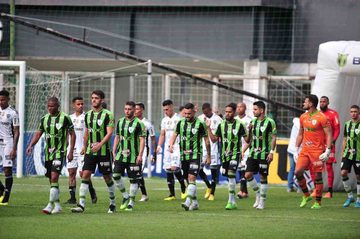 Fotos da partida entre Amrica e Atltico, no Independncia, pela 24 rodada do Campeonato Brasileiro