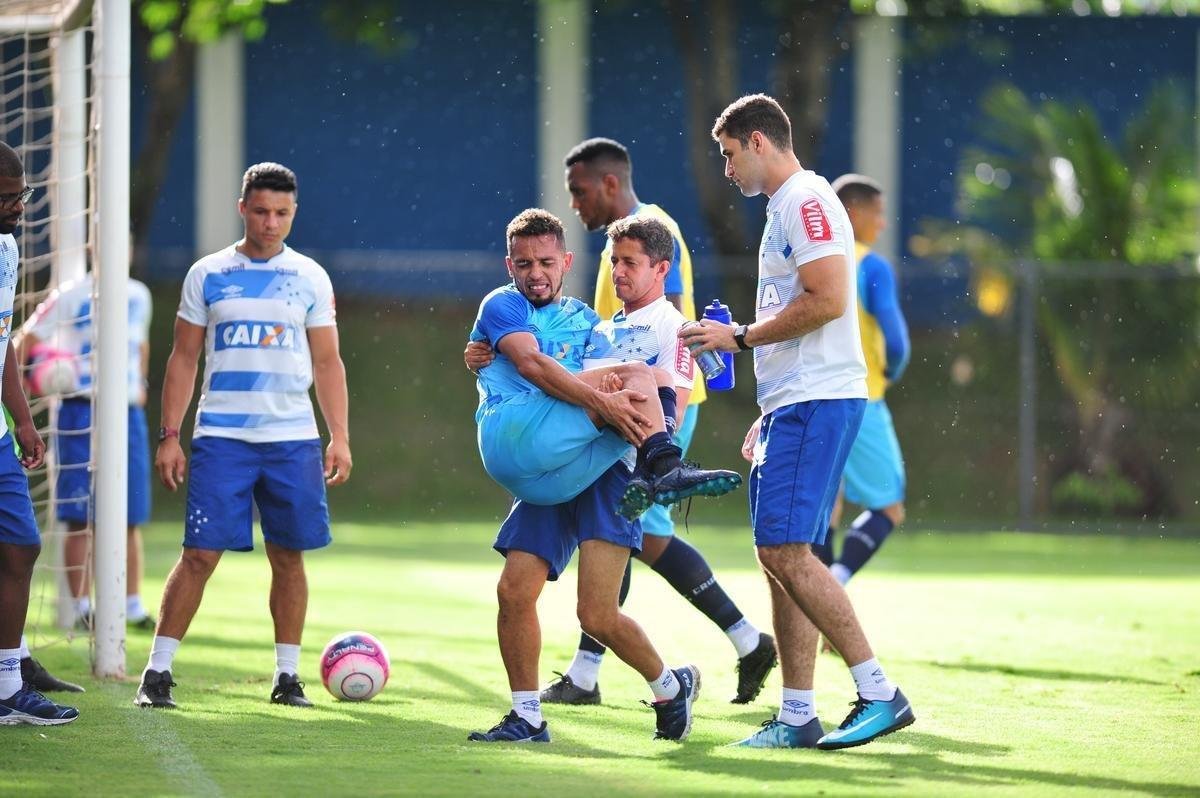 Fotos do treino do Cruzeiro desta quarta-feira (31/1), na Toca II (Ramon Lisboa/EM D.A Press)