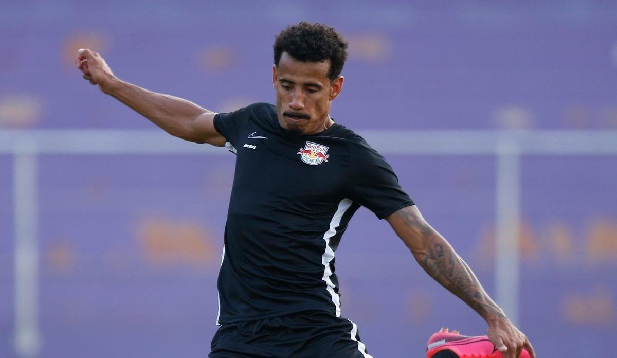 Lucas Evangelista, meia, contratado no período em que Conceição treinou o Red Bull Bragantino