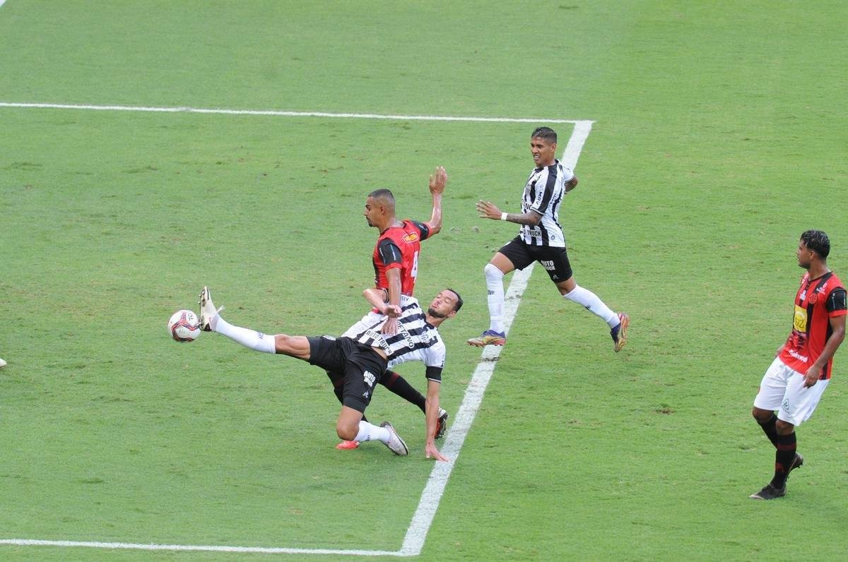 Fotos do jogo entre Atltico e Pouso Alegre, no Mineiro, em Belo Horizonte, pela oitava rodada do Campeonato Mineiro de 2021