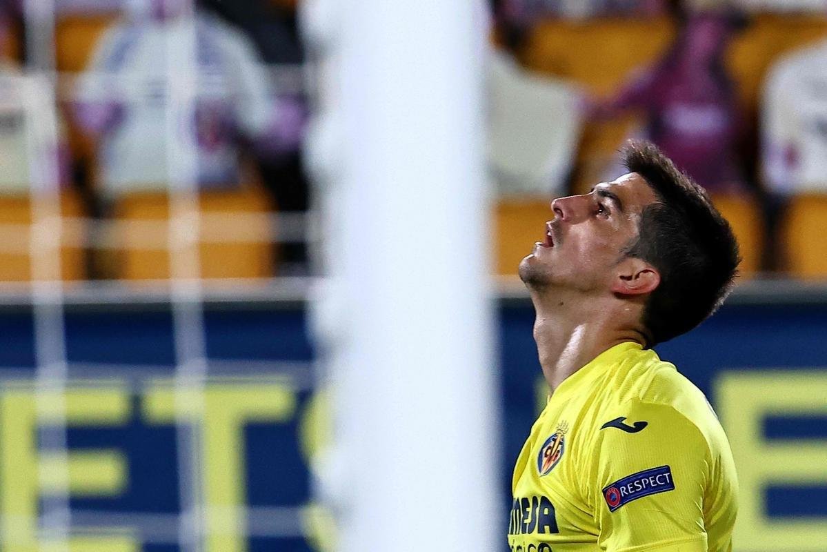 Fotos do duelo entre Villarreal e Arsenal pela semifinal da Liga Europa