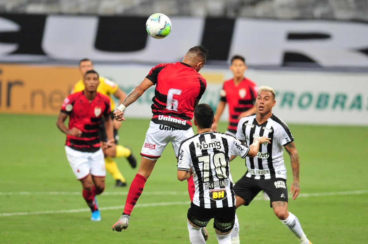 Atltico e Atltico-GO se enfrentaram pela 30 rodada do Brasileiro 