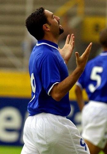 Guilherme - Marcou um gol contra o Peru, pela Copa América de 2001.