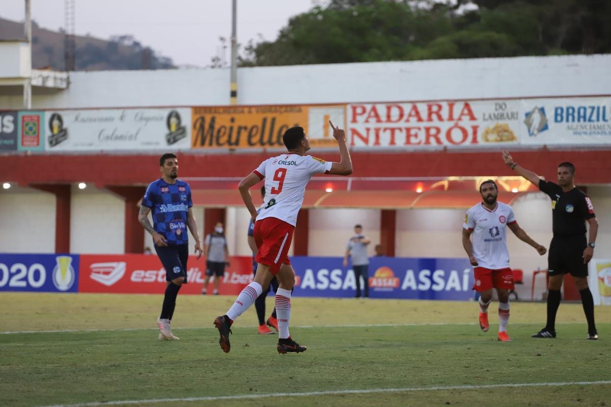 Com trs gols de Rubens e um de Maycon Douglas, Tombense goleou So Jos-SP por 4 a 0, pela segunda rodada do Grupo B da Srie C