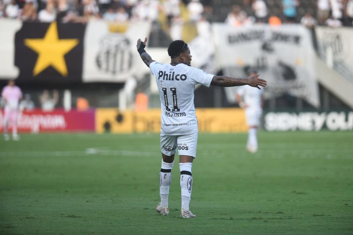 Santos e Amrica se enfrentaram na Vila Belmiro 