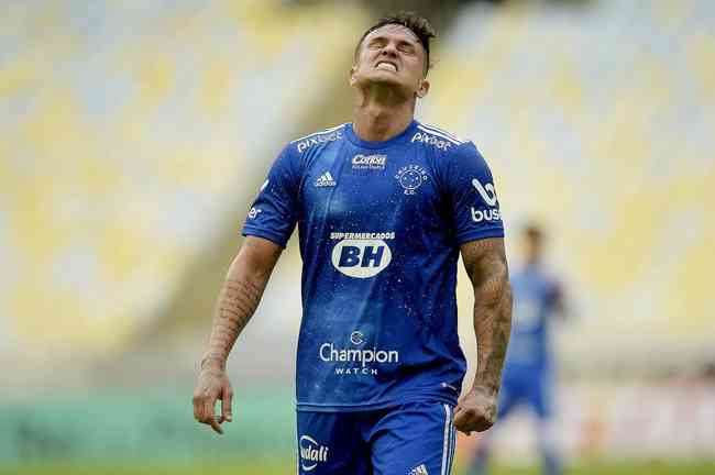 Cruzeiro perde dois titulares para a partida contra o Vasco da Gama -  Superesportes