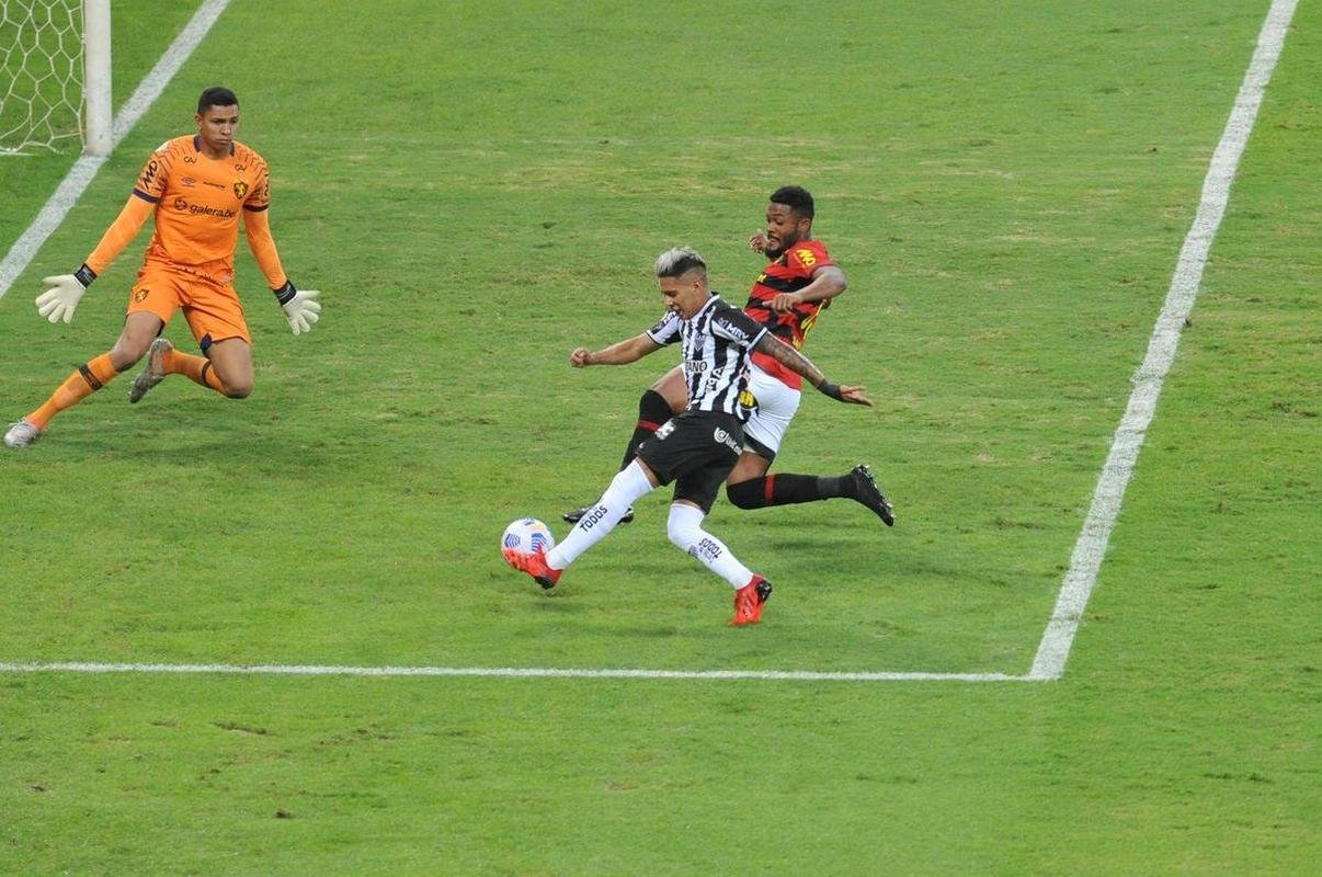 Fotos do jogo entre Atltico e Sport, no Mineiro, em Belo Horizonte, pela 21 rodada da Srie A do Brasileiro de 2021