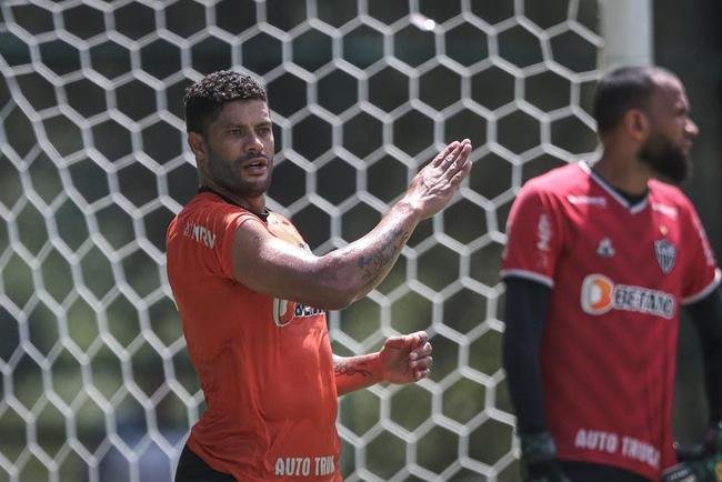 Atl�tico segue prepara��o para o cl�ssico; veja fotos