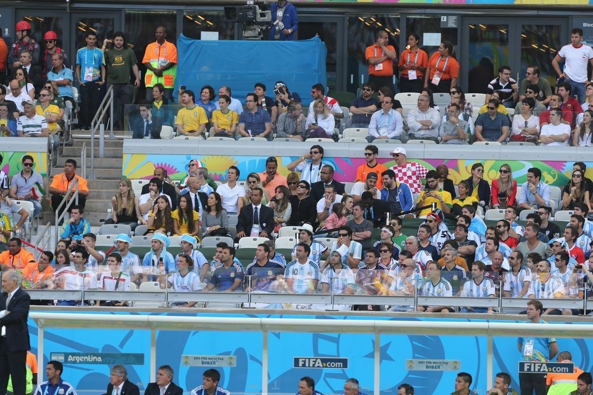Em 21 de junho de 2014, Diego Maradona esteve no Mineiro, em Belo Horizonte, para assistir ao jogo entre Argentina e Ir, pela Copa do Mundo. Na ocasio, os argentinos venceram o confronto por 1 a 0, com gol do astro Lionel Messi nos acrscimos.