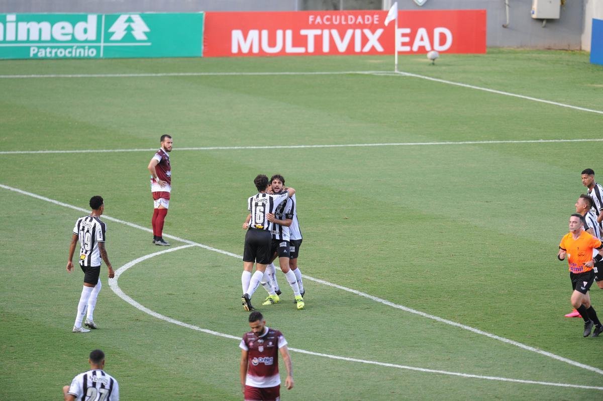 Fotos da vitria do Atltico sobre o Patrocinense, por 3 a 1, no Independncia, em Belo Horizonte, pela quarta rodada do Campeonato Mineiro. Mando foi do clube do interior, que no pde realizar a partida em Patrocnio devido ao elevado nmero de casos de COVID-19 na cidade.