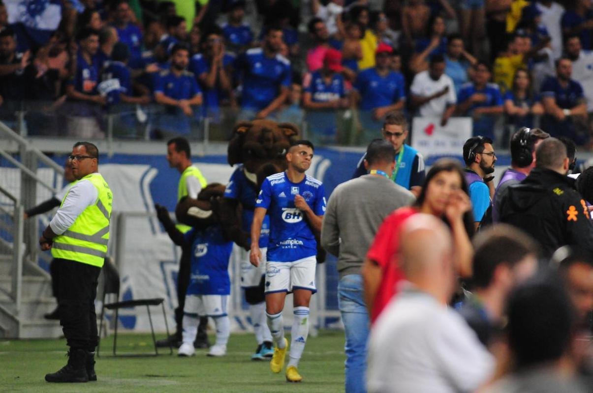 Cruzeiro 3 x 2 CSA: veja fotos do jogo da taa
