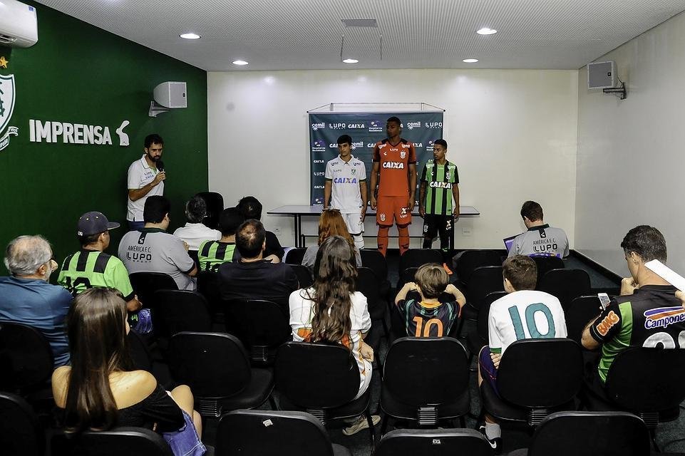 Amrica lanou novo uniforme para a temporada neste sbado
