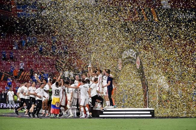 Eintracht bate o Rangers nos pnaltis, em Sevilla, e fatura a Liga Europa 