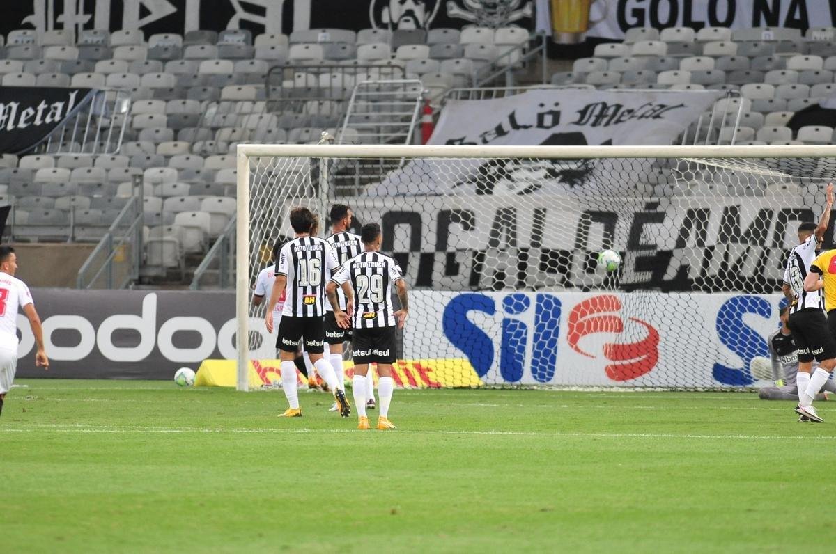Melhores imagens do duelo entre Atltico e Bragantino, pela Srie A do Brasileiro