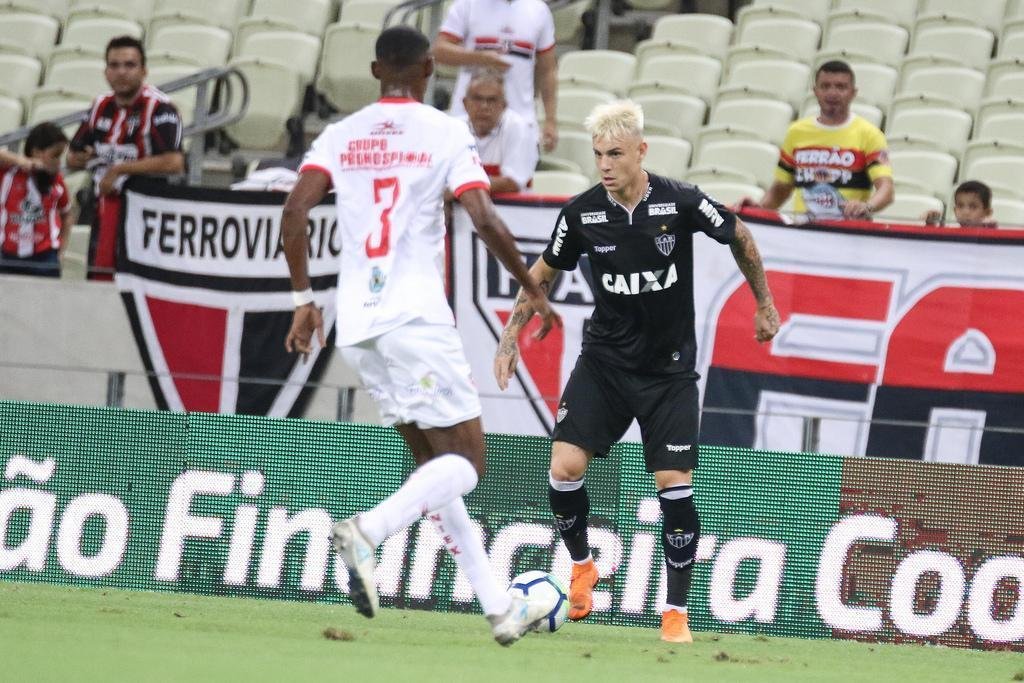Veja imagens do empate entre Ferrovirio-CE e Atltico no Castelo