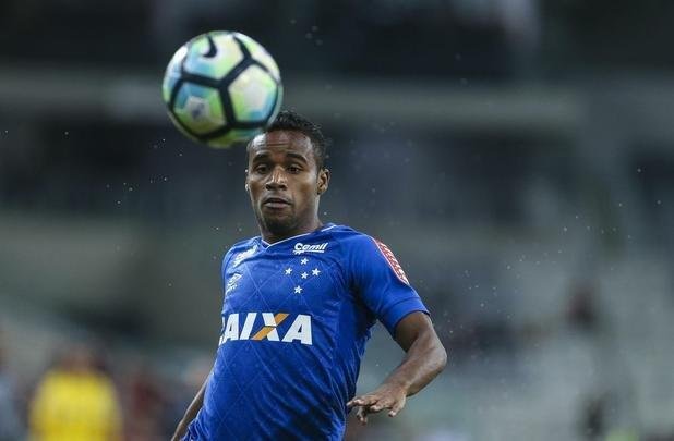 Imagens do jogo entre Atlético-PR e Cruzeiro, pela 13ª rodada da Série A, na Arena da Baixada