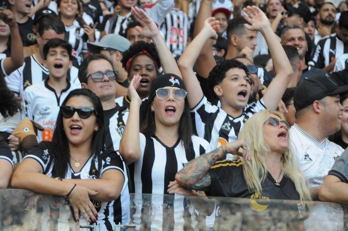 Fotos da torcida do Atltico na partida contra o Flamengo, no Mineiro, em Belo Horizonte, pela 13 rodada do Campeonato Brasileiro
