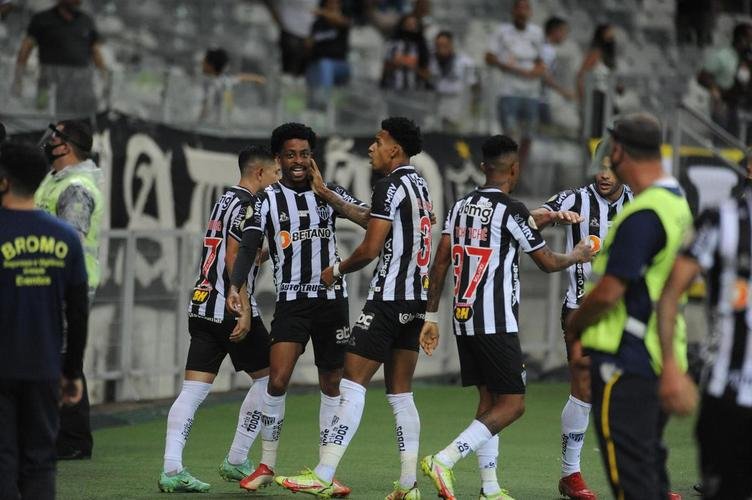 Veja as fotos do confronto entre Atltico x Internacional, no Mineiro, pela 23 rodada da Srie A