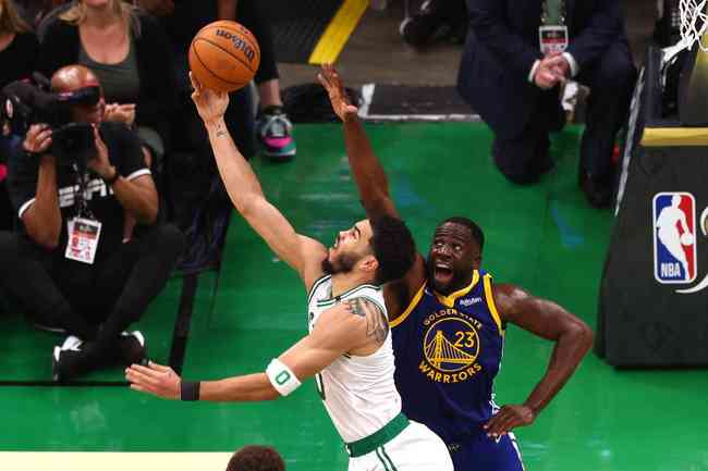 Warriors vence Celtics fora de casa e se sagra campeão da NBA -  Superesportes