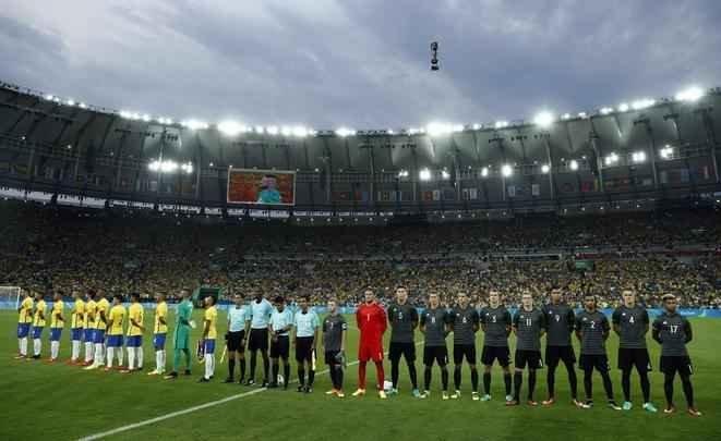 Confronto entre brasileiros e alemães pela final olímpica foi disputado no Estádio Maracanã