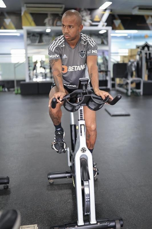 25 - Mariano (lateral-direito)