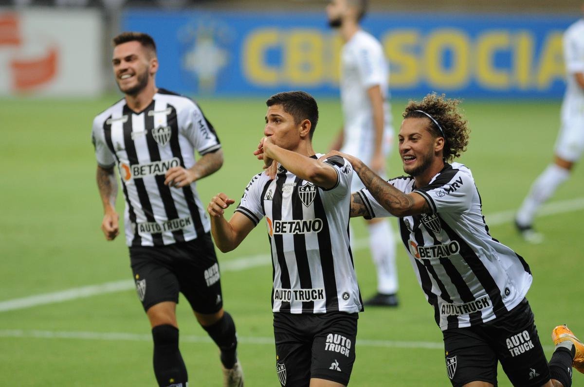 Fotos de Atltico x Santos, no Mineiro, pelo Campeonato Brasileiro